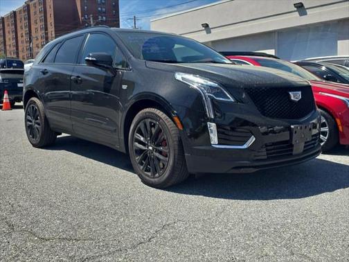 2022 Cadillac XT5 Sport