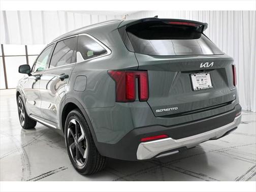 2025 Kia Sorento Hybrid EX