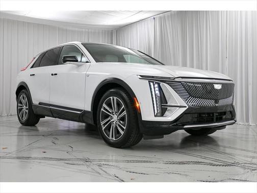 2025 Cadillac LYRIQ Luxury w/1SC