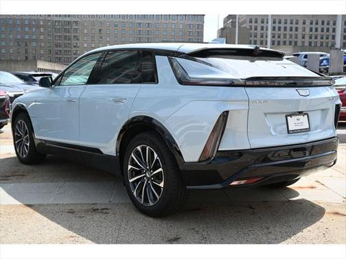 2025 Cadillac LYRIQ Sport w/1SF