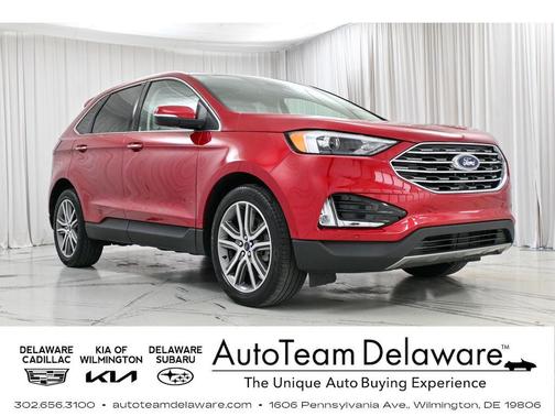 2022 Ford Edge Titanium