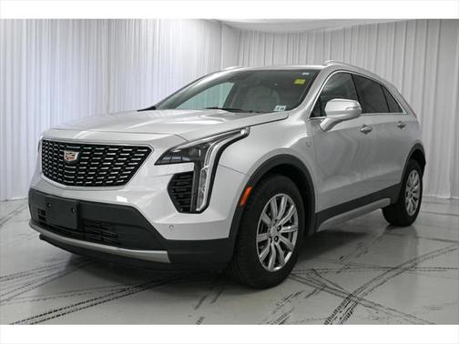 2021 Cadillac XT4 Premium Luxury