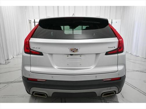2021 Cadillac XT4 Premium Luxury