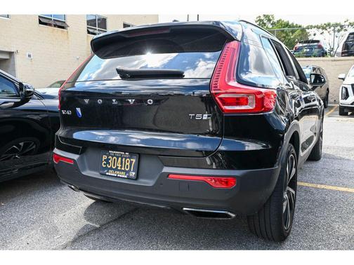 2019 Volvo XC40 T5 R-Design
