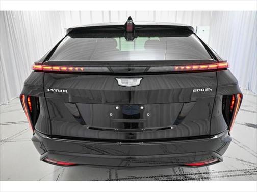 2025 Cadillac LYRIQ Sport w/1SJ