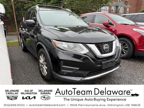 Magnetic Black 2018 Nissan Rogue SV