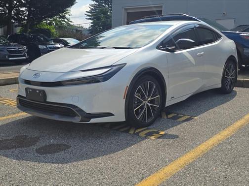 2024 Toyota Prius XLE