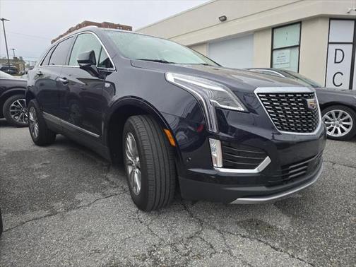 2022 Cadillac XT5 Premium Luxury
