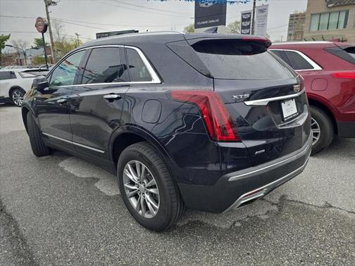 2022 Cadillac XT5 Premium Luxury