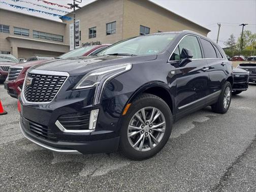 2022 Cadillac XT5 Premium Luxury