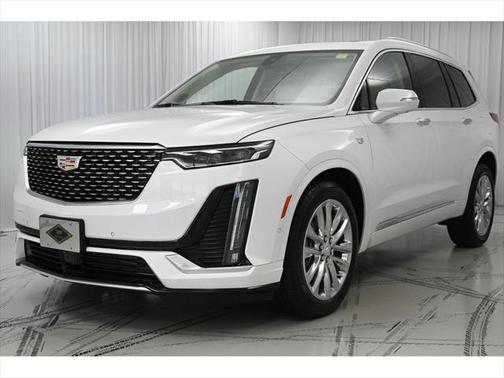2025 Cadillac XT6 Premium Luxury AWD