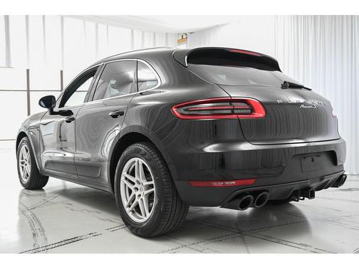 2015 Porsche Macan S