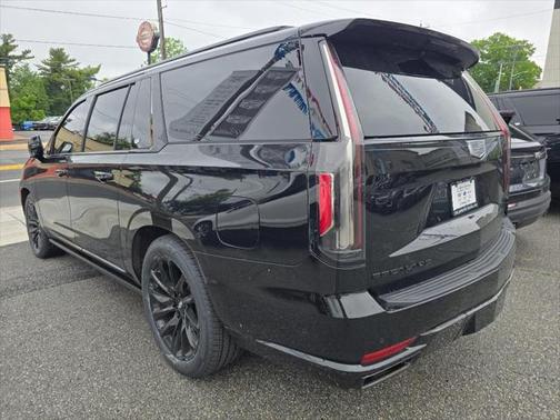2021 Cadillac Escalade ESV Sport