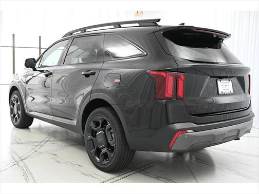 2025 Kia Sorento SX