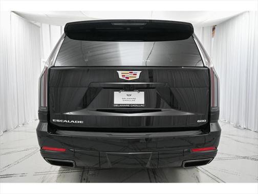 2025 Cadillac Escalade Sport