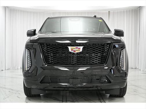 2025 Cadillac Escalade Sport