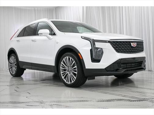 2025 Cadillac XT4 Premium Luxury
