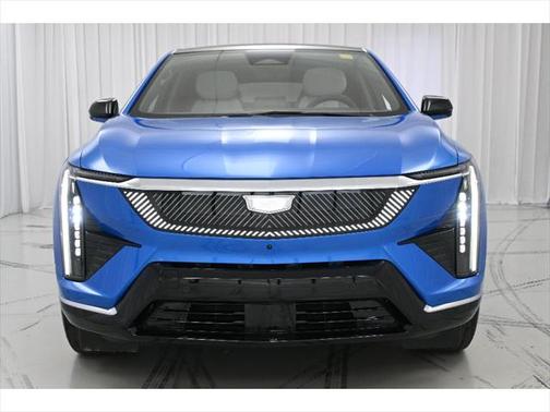 2025 Cadillac OPTIQ Luxury
