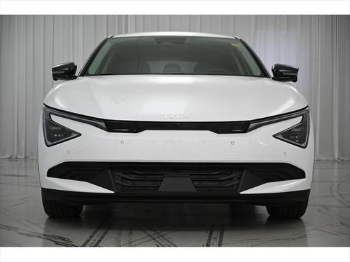 2025 Kia EV6 Light Long Range