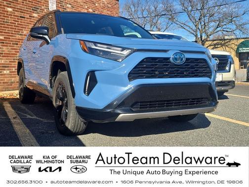 2022 Toyota RAV4 Hybrid SE