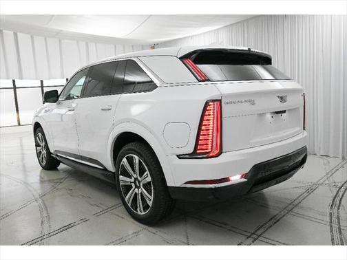 2025 Cadillac Escalade Luxury