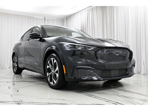 Dark Matter Gray Metallic 2022 Ford Mustang Mach-E Premium