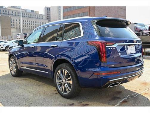 2025 Cadillac XT6 Premium Luxury AWD