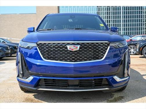 2025 Cadillac XT6 Premium Luxury AWD