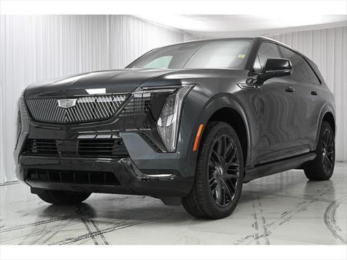 2025 Cadillac Escalade IQ Sport 2