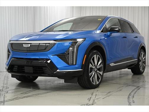 2025 Cadillac OPTIQ Luxury 2 AWD