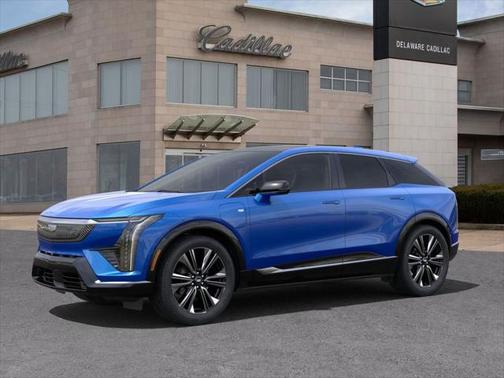 2025 Cadillac OPTIQ Luxury 2 AWD