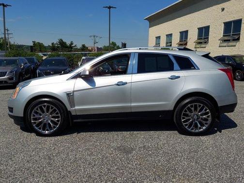 Photo 4 of 51 of 2015 Cadillac SRX Luxury Collection