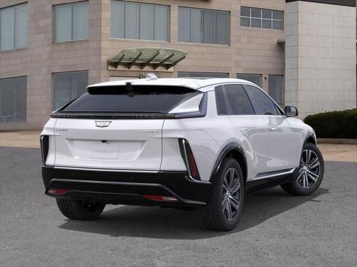 2025 Cadillac LYRIQ Luxury w/1SC