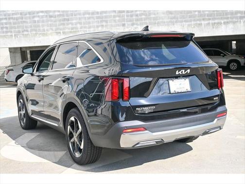 2025 Kia Sorento Plug-In Hybrid EX