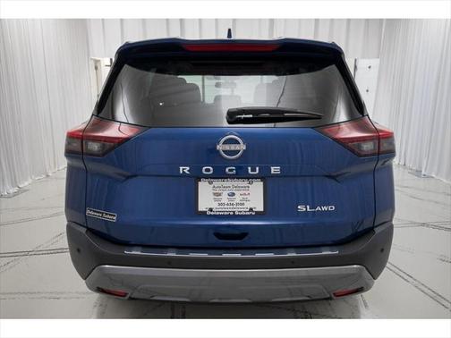 2022 Nissan Rogue SL