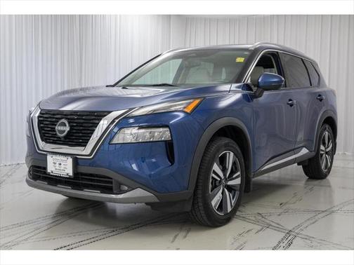2022 Nissan Rogue SL