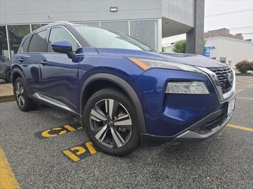 2022 Nissan Rogue SL