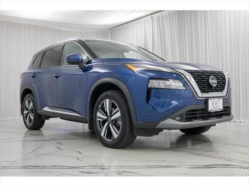 2022 Nissan Rogue SL