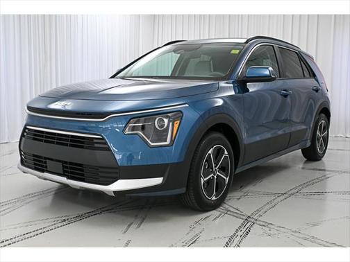 2025 Kia Niro EX