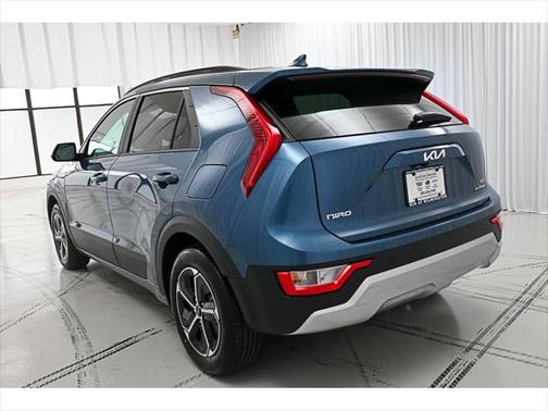 2025 Kia Niro EX