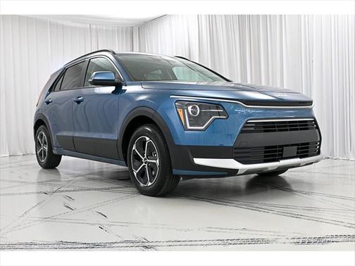 2025 Kia Niro EX