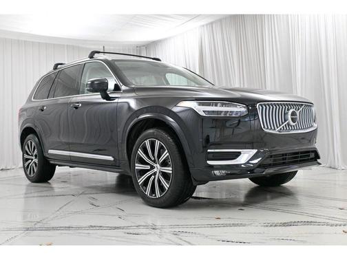 2022 Volvo XC90 T6 Inscription
