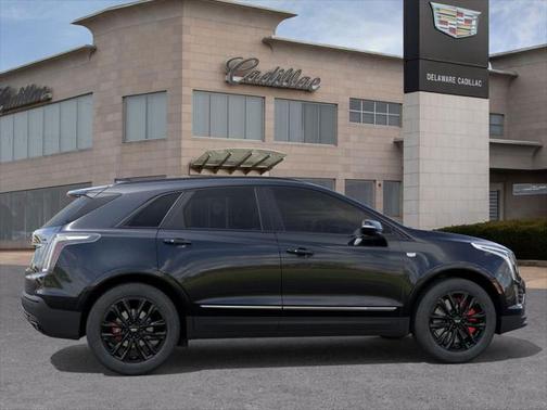 2025 Cadillac XT5 Sport