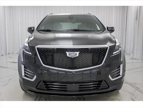 2025 Cadillac XT5 Sport
