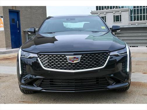 2025 Cadillac CT4 Premium Luxury
