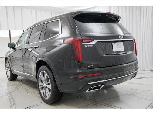 2025 Cadillac XT6 Premium Luxury AWD