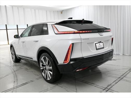 2025 Cadillac LYRIQ Luxury w/1SE