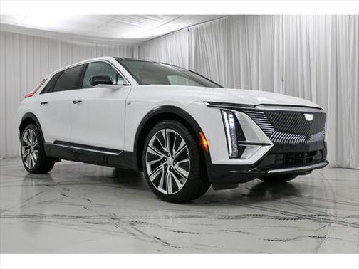 2025 Cadillac LYRIQ Luxury w/1SE