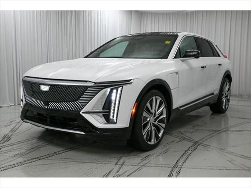 2025 Cadillac LYRIQ Luxury w/1SE