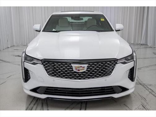 2025 Cadillac CT4 Premium Luxury RWD